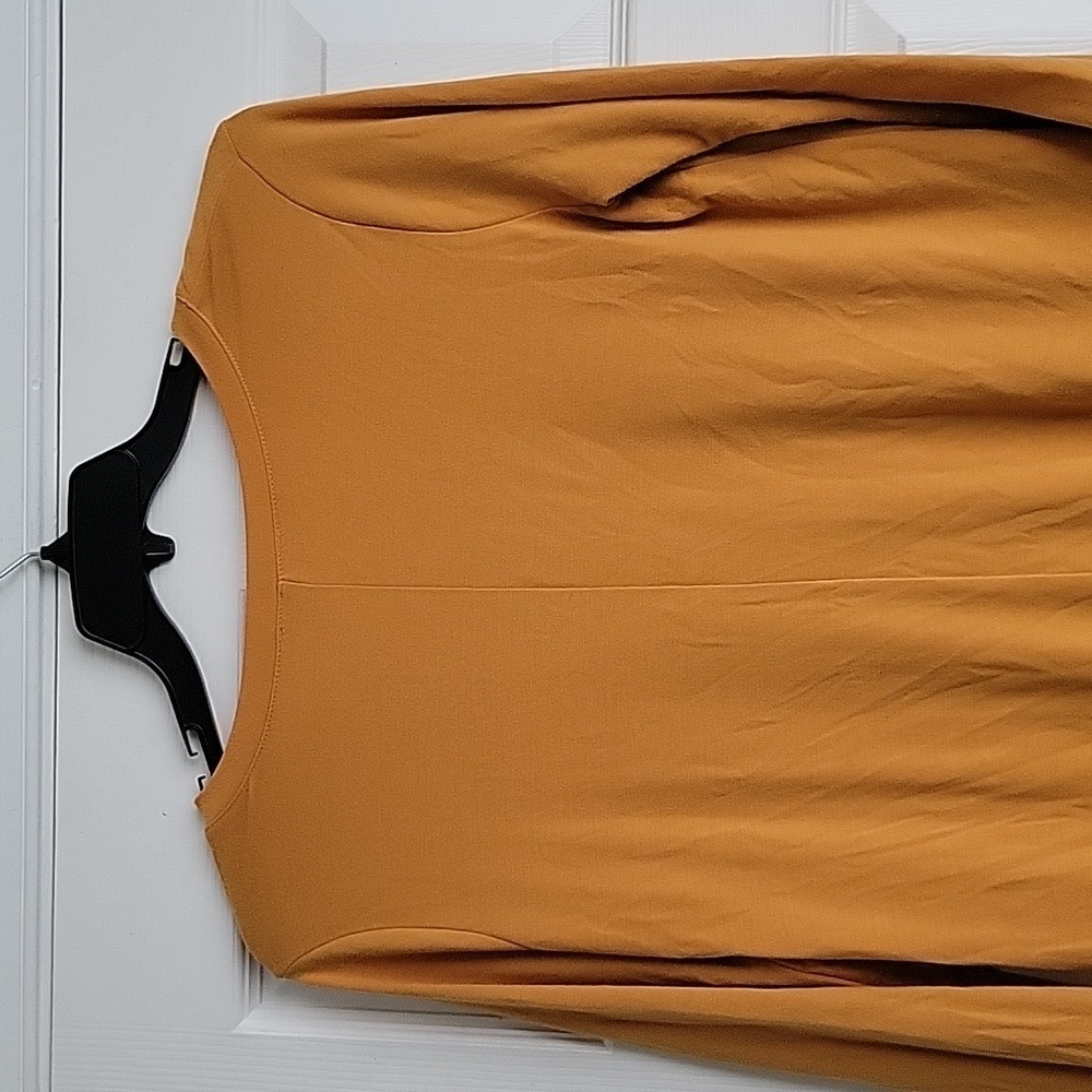 Zenana Women's Long Sleeve Top - Picture 7 of 10